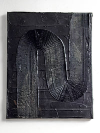 Black 002 · view 1 of 2